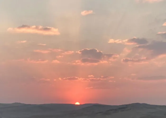 Sakkara Pyramid Inn