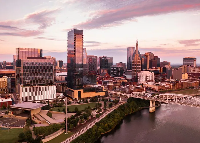 Hotel con piscina: Four Seasons Hotel Nashville