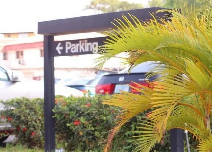 Guest house: Agura Hotel