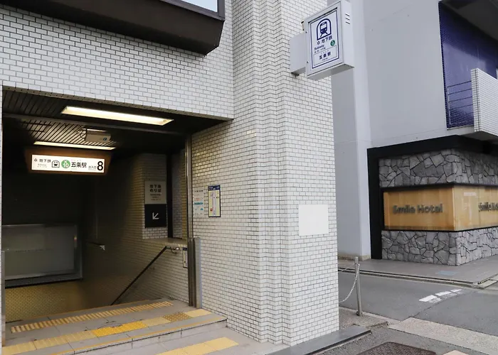 Smile Karasuma Gojo