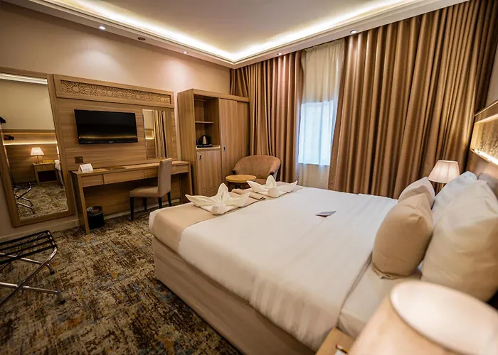 Family resorts Snood Al Azama