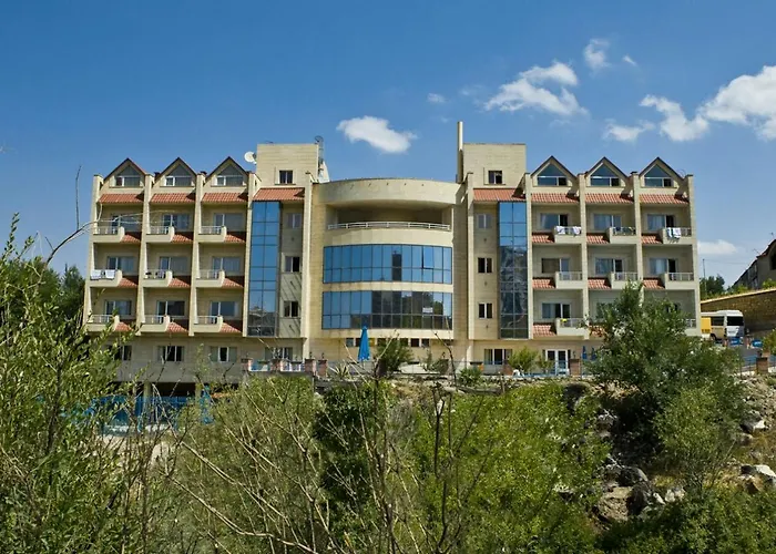 Hotel Nork Residence