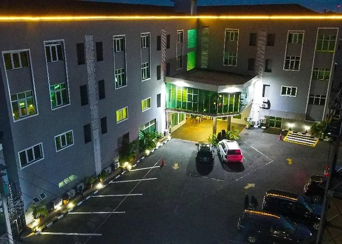 Luxury hotel only: Golden Tulip Hotel- Evergreen Port Harcourt