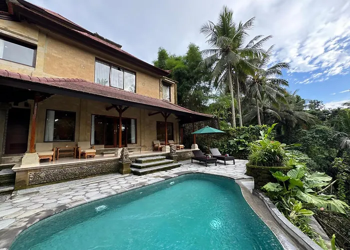  Sakti Garden & Spa
