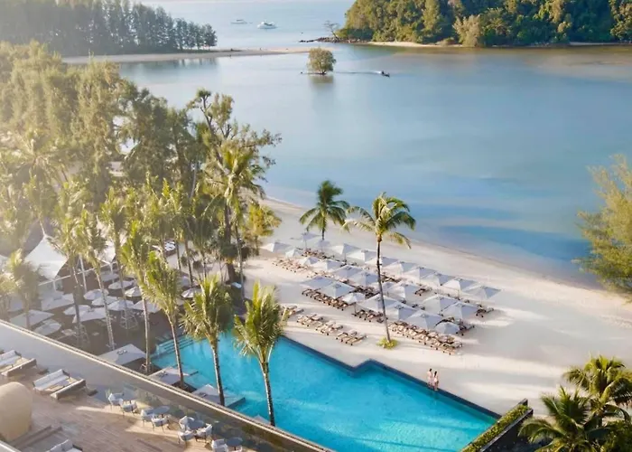 Resort: Anantara Layan Phuket Resort