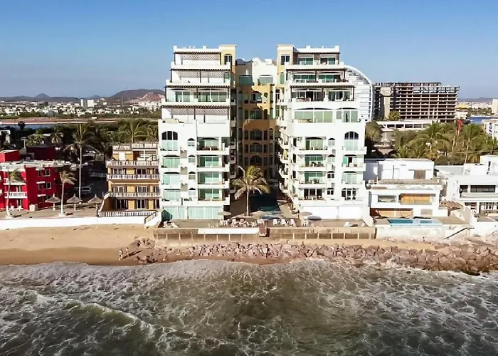 Cheap hotel: Tiara Sands 302