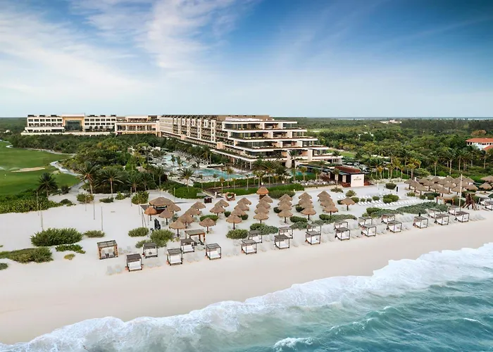 Resort: Atelier Playa Mujeres (Adults Only)