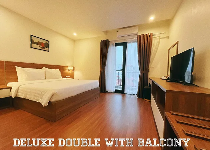 Hotel with view: Paragon Noi Bai Hotel & Pool