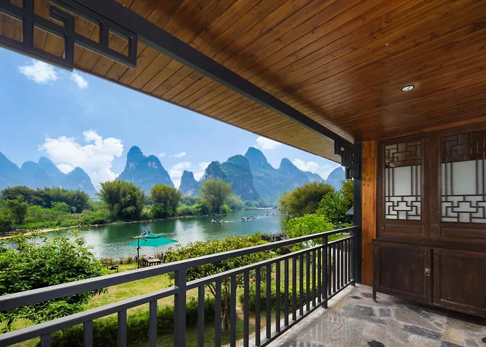 Family resorts Yangshuo Mountain Retreat