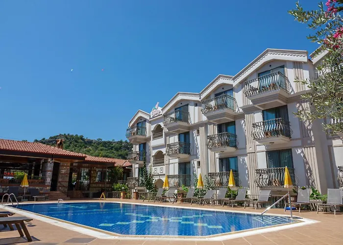 3 sterren hotel: Magic Tulip Beach Hotel