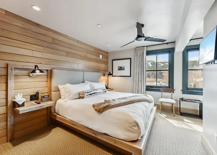 4 star hotel: Inn At The Carlin