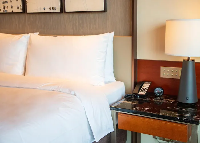 Family Hotel: Intercontinental Guangzhou Exhibition Center By Ihg