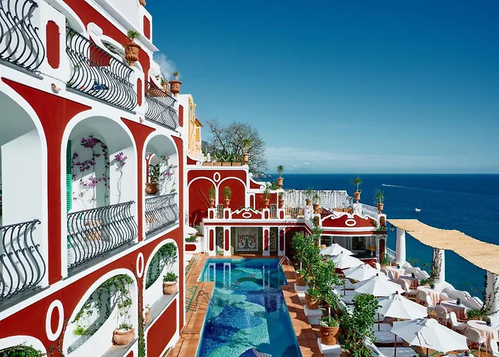 Hôtel accueillant les animaux: Le Sirenuse