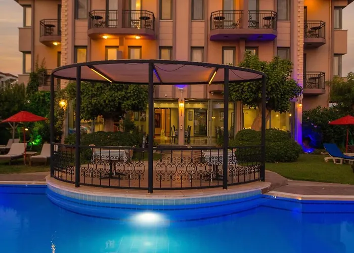 3 star hotels Golden Moon