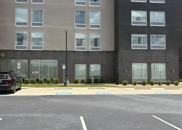 La Quinta By Wyndham Opelika Auburn