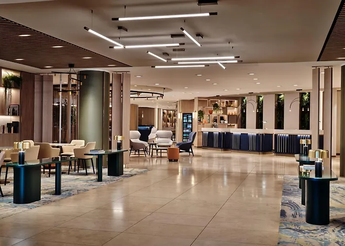 Family Hotel: Crowne Plaza Bratislava By Ihg