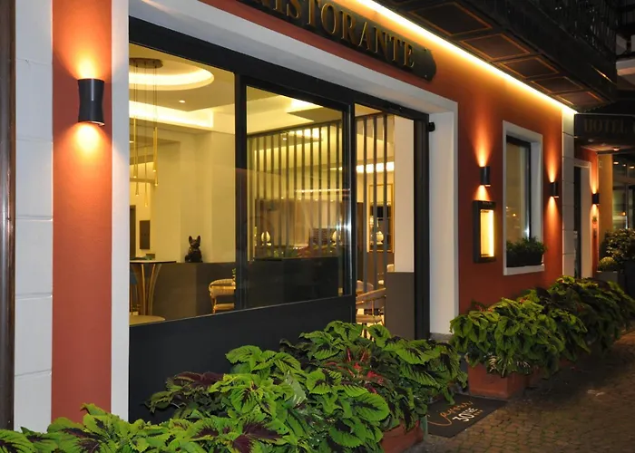 Hotel: Cavour 30Tre - Hotel Moderno