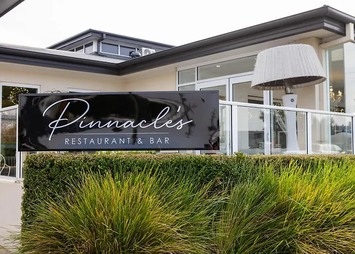 Central hotel: International Hotel Wagga Wagga