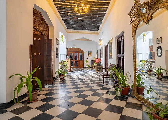 Dhow Palace