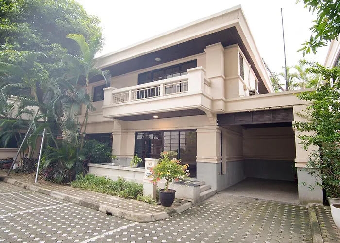 Oriental Palace Apartments
