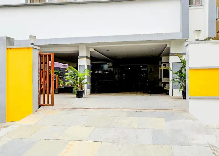 Fabhotel R3 Atmos