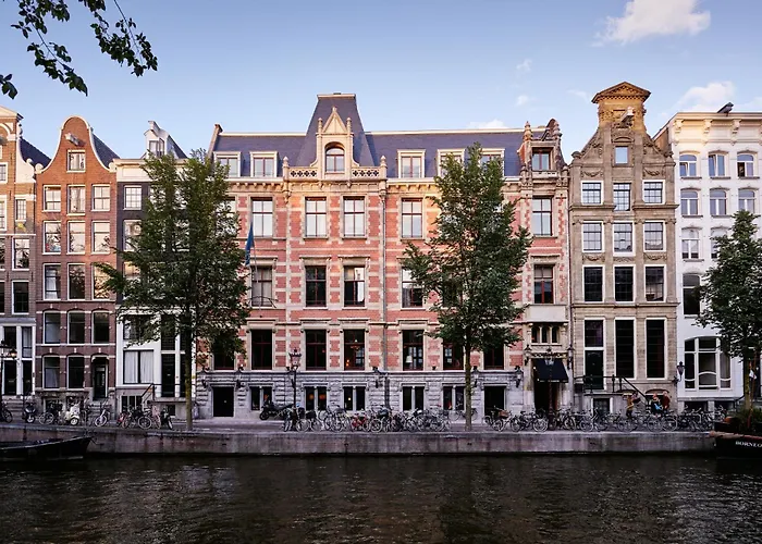 4 star hotel: The Hoxton, Amsterdam