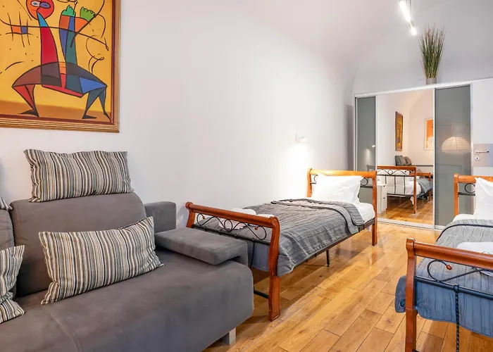 Pet Friendly hotel: Sewa Apartments