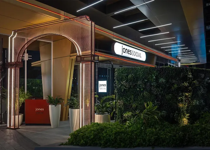 Embassy Suites By Hilton Business Bay