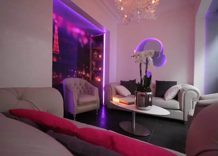 Hotel: Hotel Lumieres Montmartre Paris