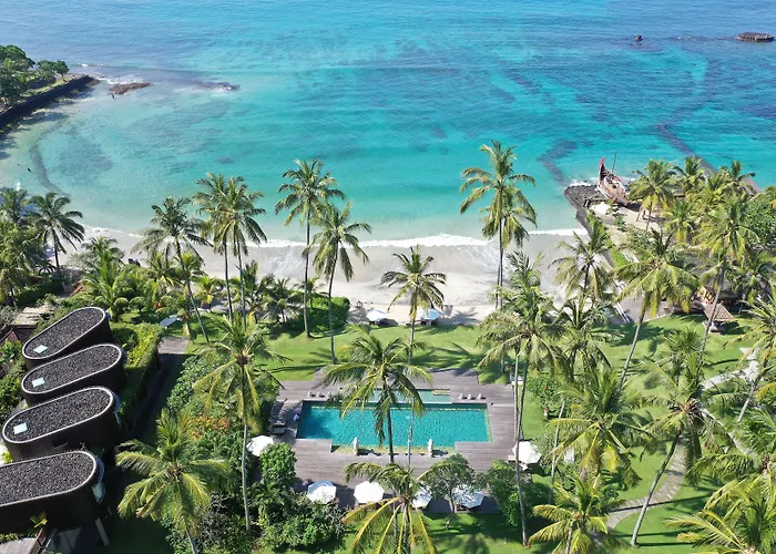 Hotel met uitzicht: Candi Beach Resort & Spa