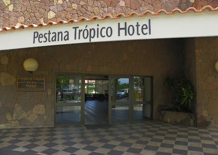 Beach hotel: Pestana Tropico Ocean & City Hotel