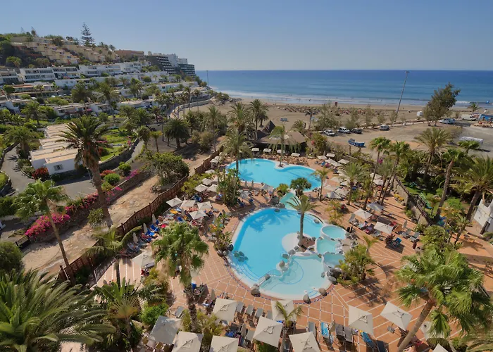 Centraal gelegen hotel: Corallium Beach By Lopesan Hotels - Adults Only