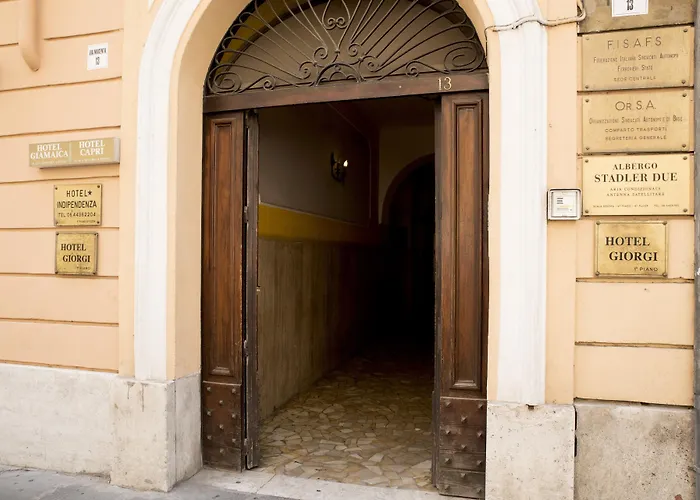 Hotel con vistas: Hotel Capri