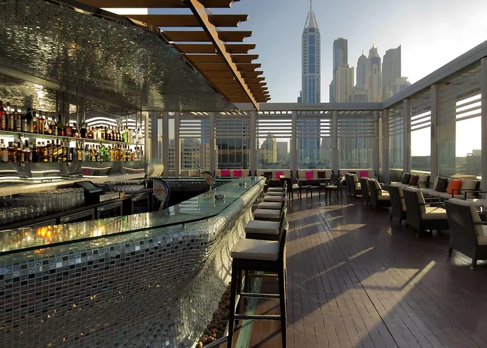 Family resorts Radisson Blu , Dubai Media City