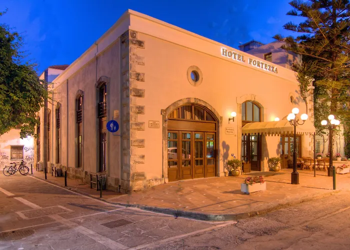 Cheap hotels Fortezza