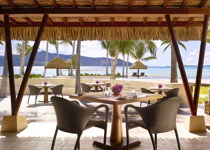  Four Seasons Bora Bora