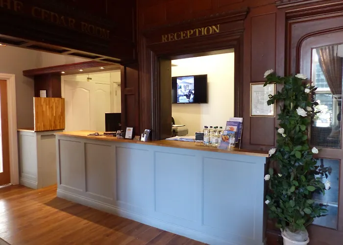Farnham House Hotel