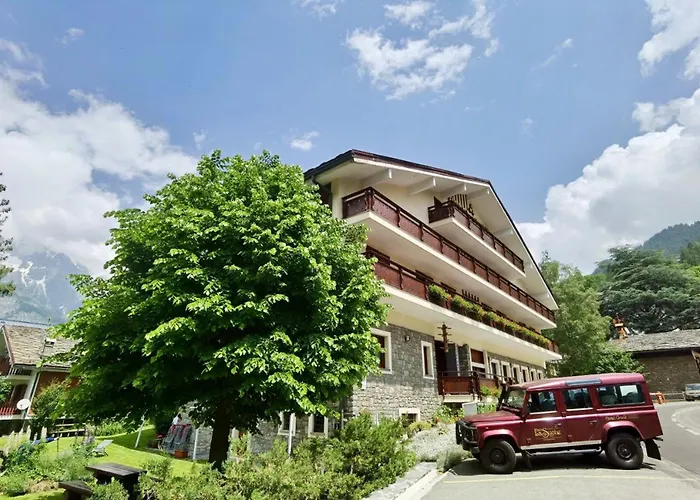 Romantic hotel: Hotel Croux