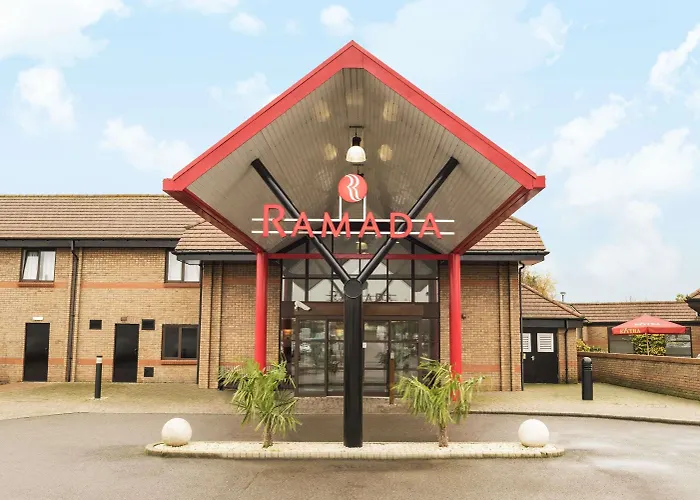 Resort: Ramada Cambridge