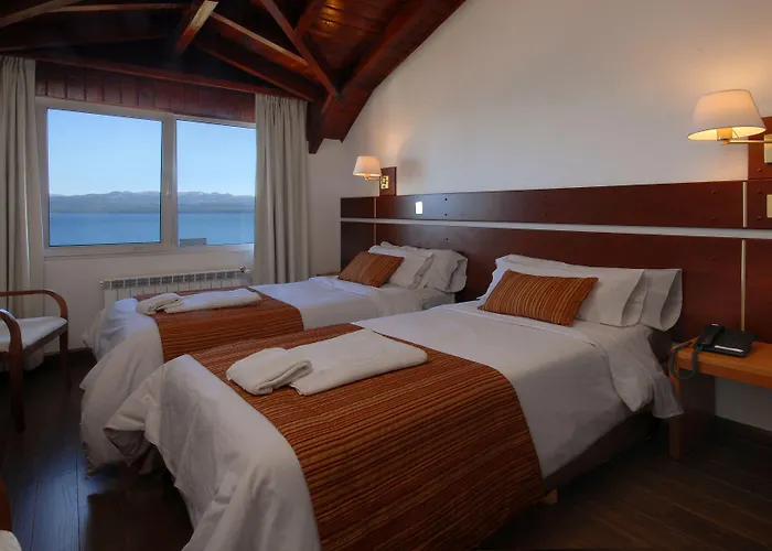 Ski hotel: Hotel Tirol