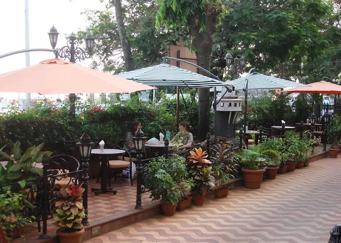 Sea Palace - Near Gateway Of India