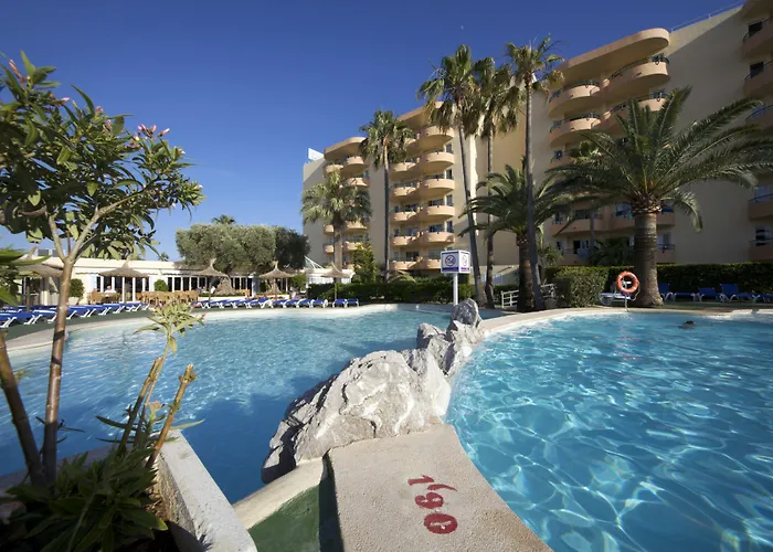 Alcudia Beach Apartments