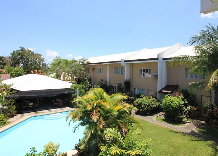 Family Hotel: Red Knight Gardens