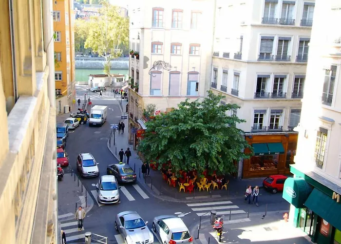 Cheap hotels De Paris