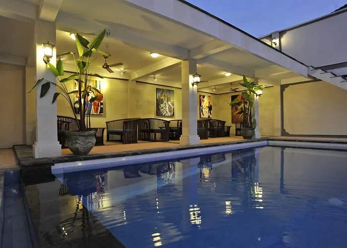 In Luxury hotels Aquarius Beach