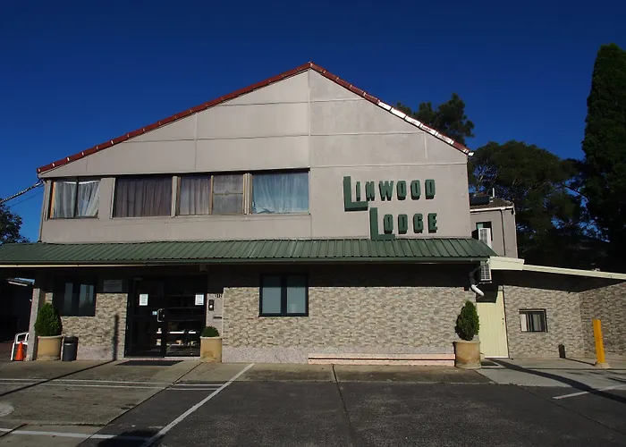 Hotel: Linwood Lodge Motel