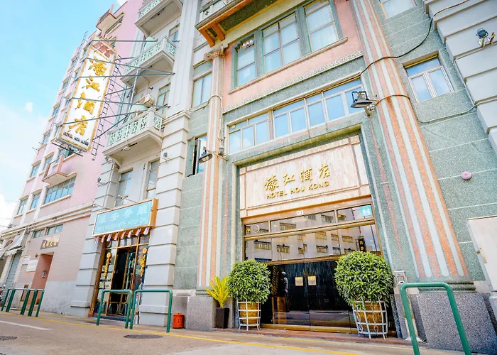 Family resorts Hou Kong