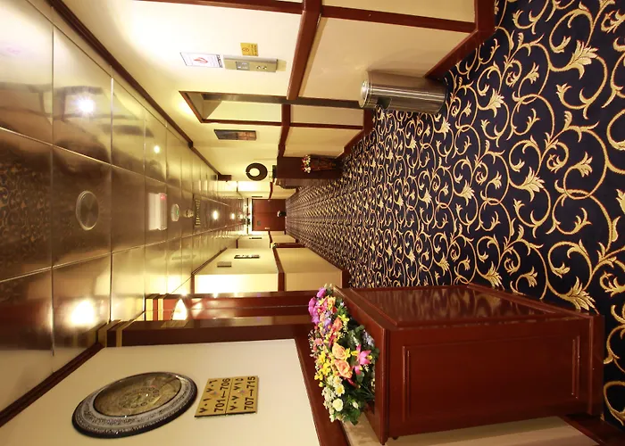 Al Khaleej Grand
