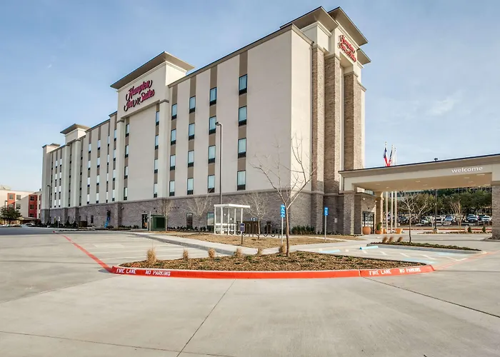 Hampton Inn & Suites -Central Expy/North Park Area