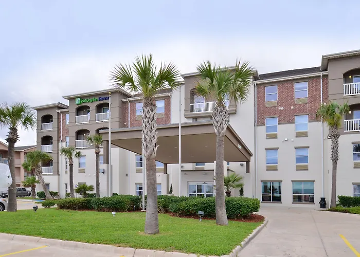 Hot Tub in Room Holiday Inn Express & Suites Corpus Christi-N Padre Island By Ihg